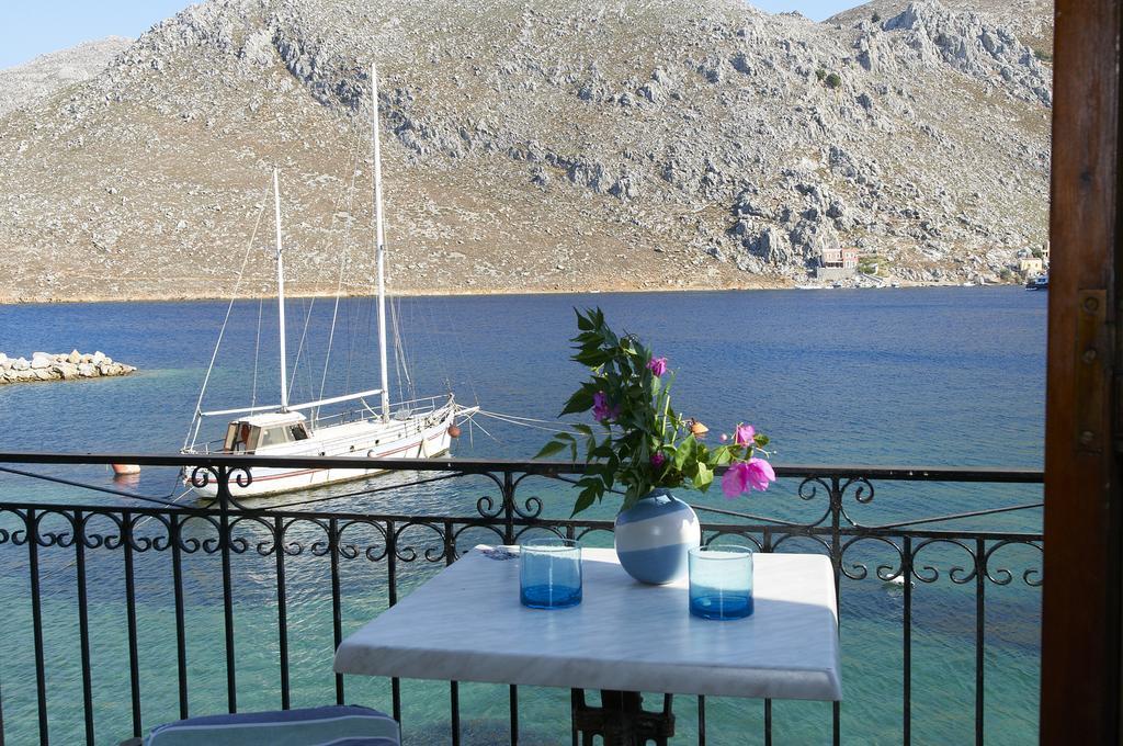 Apartament Perla Di Mare Simi Zewnętrze zdjęcie